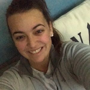 Meet your Posher, Denise